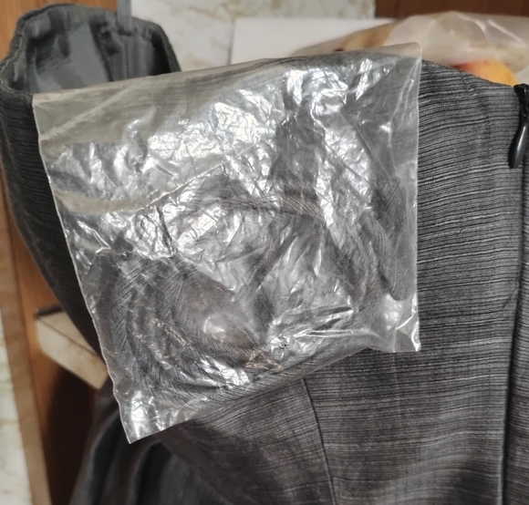 🆕 Emporio Armani Gray Linen Convertible Dress with Strap, Taglia 40, Size 8 - Picture 13 of 13